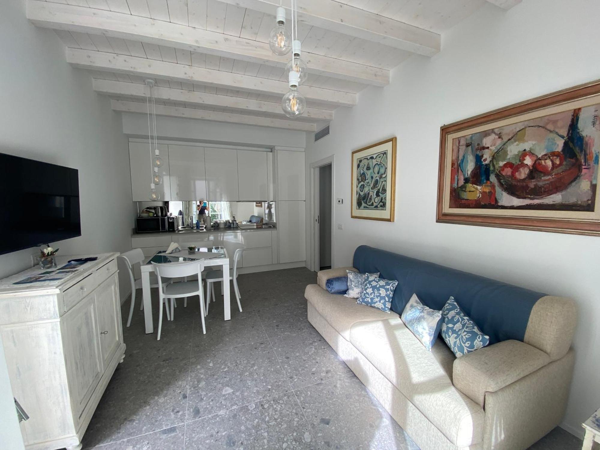 La Casa Di Gio: Piccolo Gioiello In Centro Комо Екстериор снимка