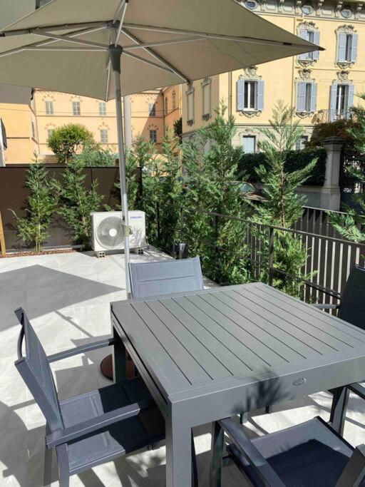 La Casa Di Gio: Piccolo Gioiello In Centro Комо Екстериор снимка