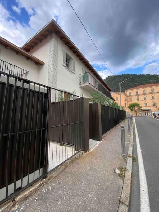 La Casa Di Gio: Piccolo Gioiello In Centro Комо Екстериор снимка